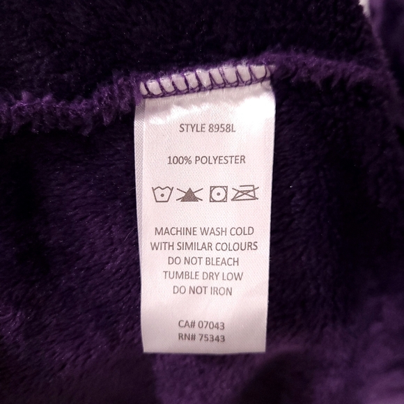 Bathrobe - Picture 4 of 4